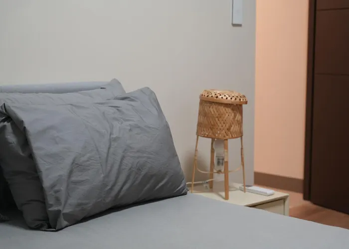 Spacious 3br With Pool Access And View アパート *